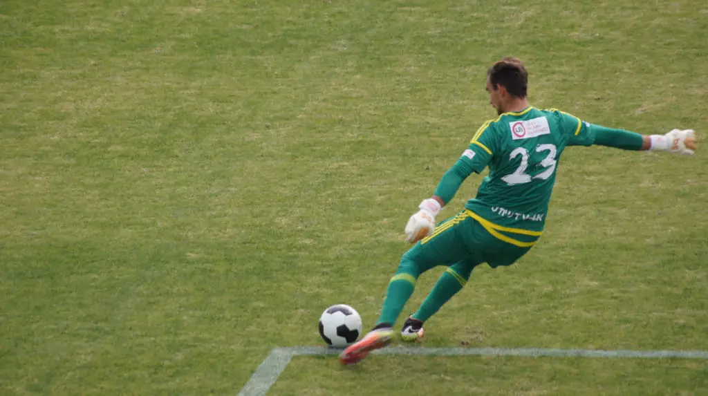 Krakowiak makes a goal kick